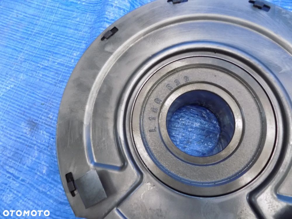 John Deere seria 6000, 6600  6230 6400 Koło zebate wom pto l100533 6630 - 5