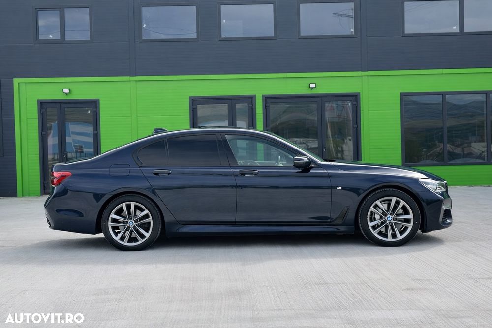 BMW Seria 7 730d xDrive - 12