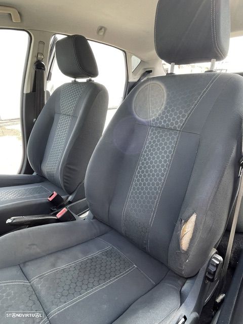 Ford Fiesta 1.25 Titanium 124g - 16