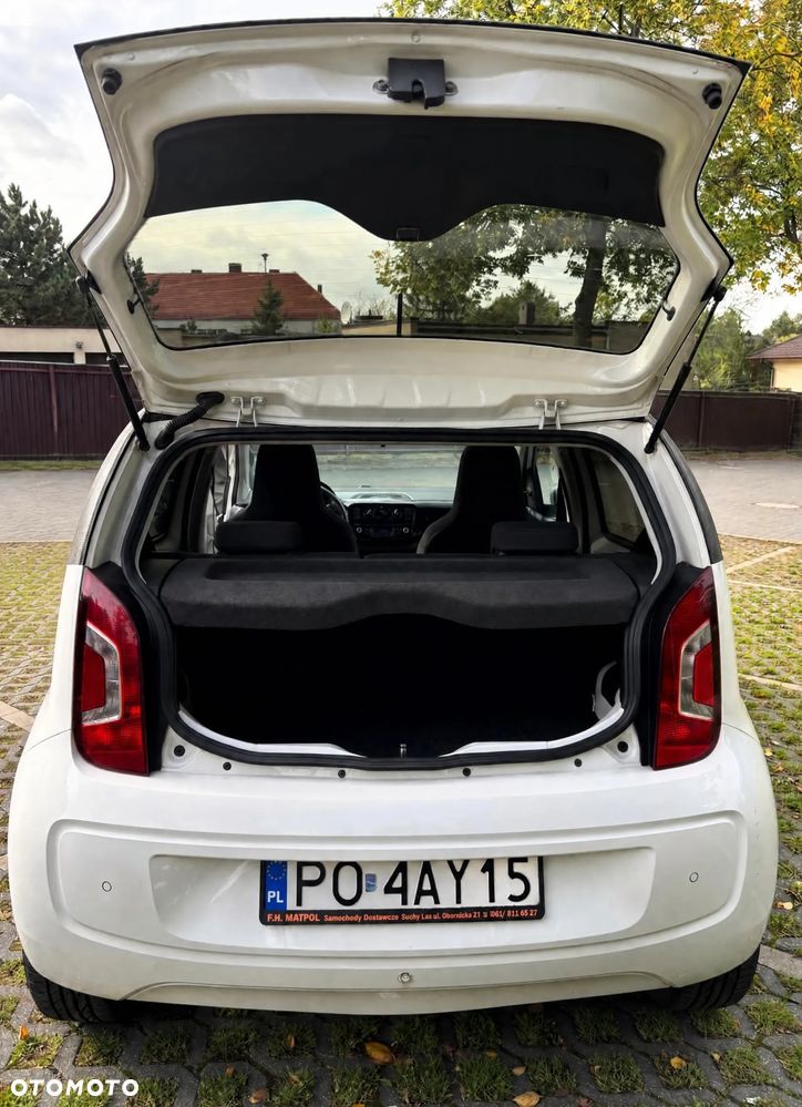 Volkswagen up! 1.0 move - 11