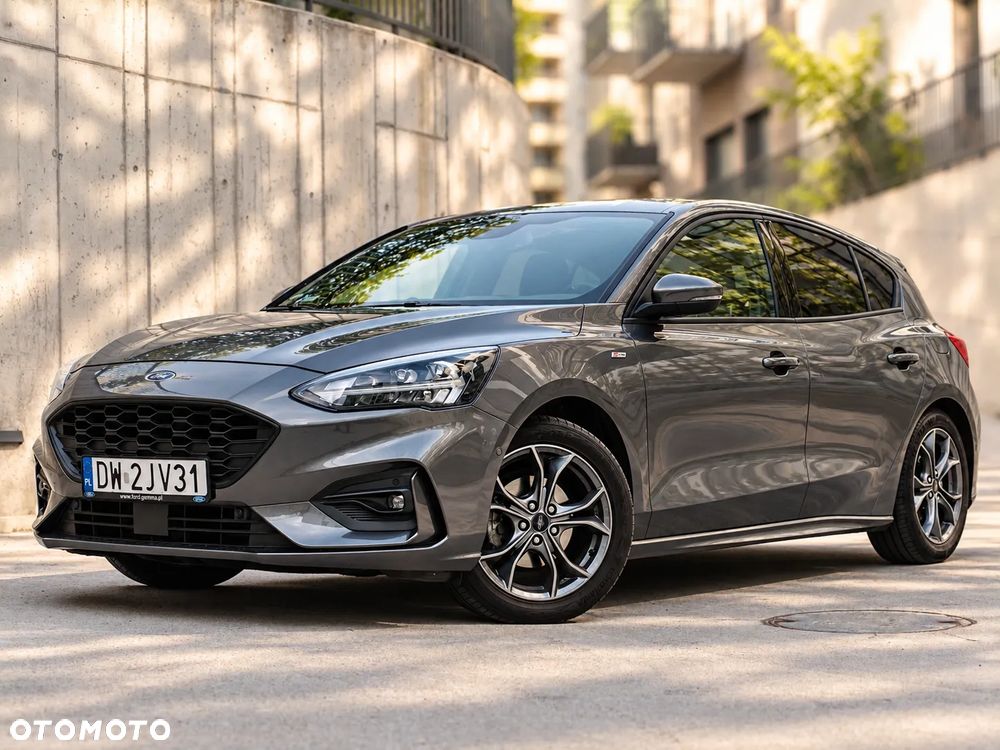 Ford Focus 1.5 EcoBoost ST-Line Business - 1