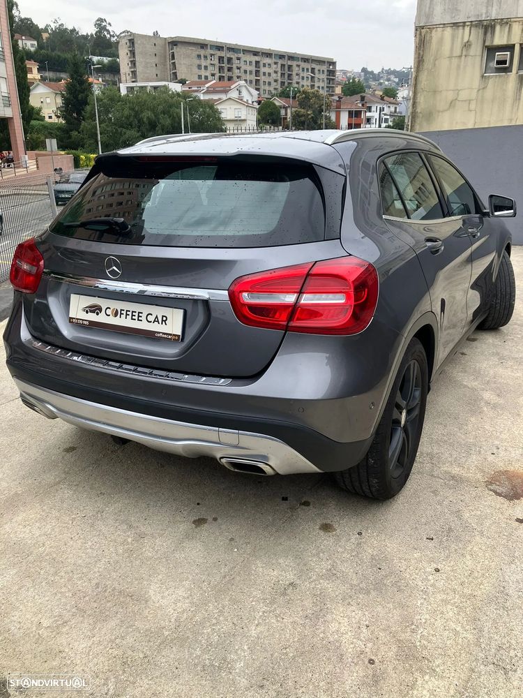 Mercedes-Benz GLA 200 - 8