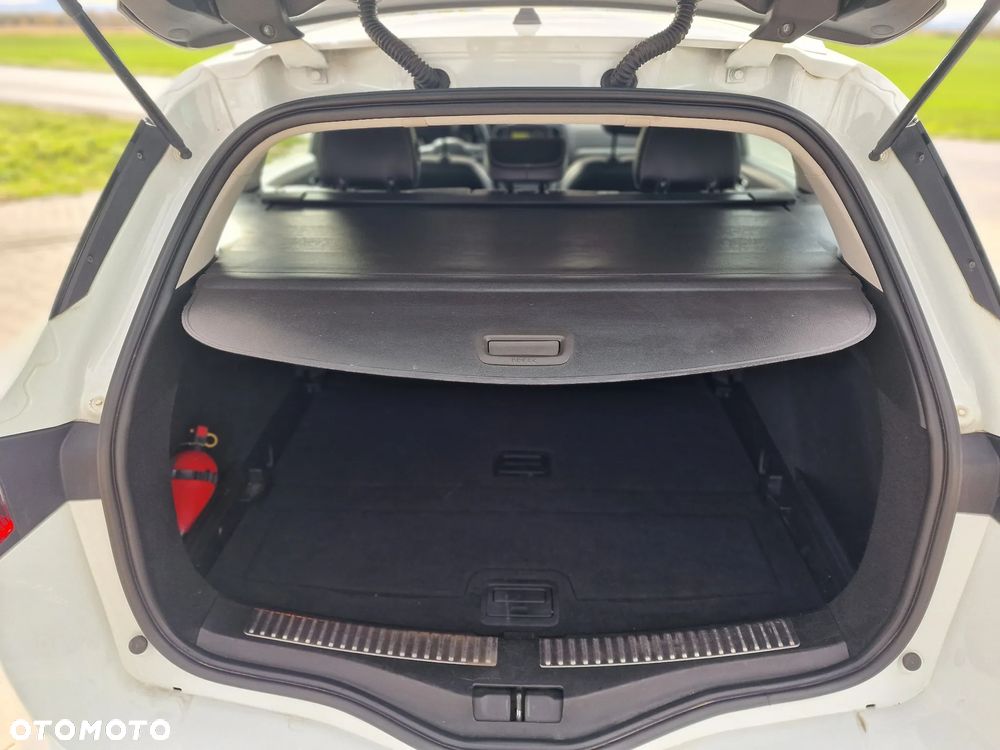 Renault Megane 1.5 dCi Bose EDC - 24