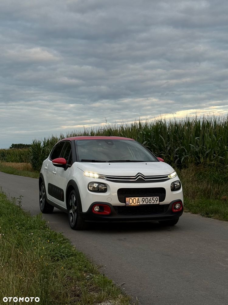 Citroën C3 1.2 PureTech Exclusive - 1
