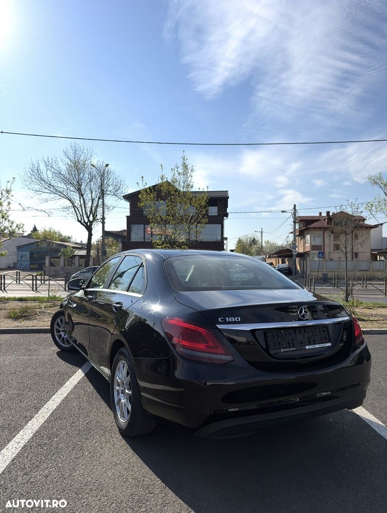 Mercedes-Benz C - 4