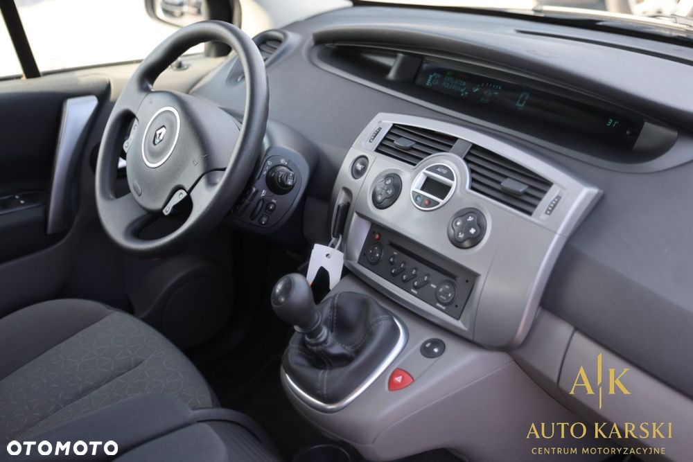 Renault Scenic - 23