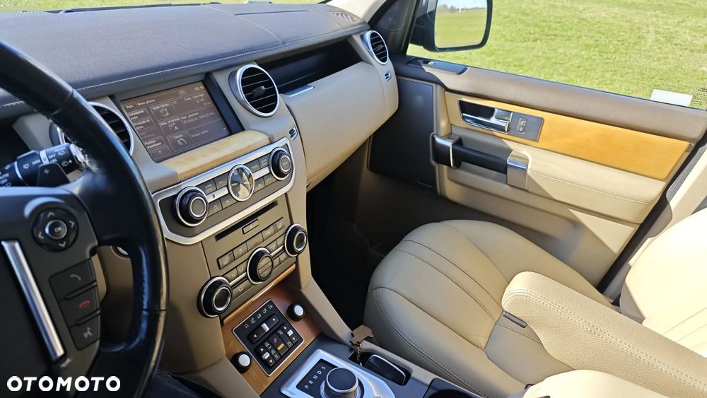 Land Rover Discovery IV 3.0SD V6 HSE - 21