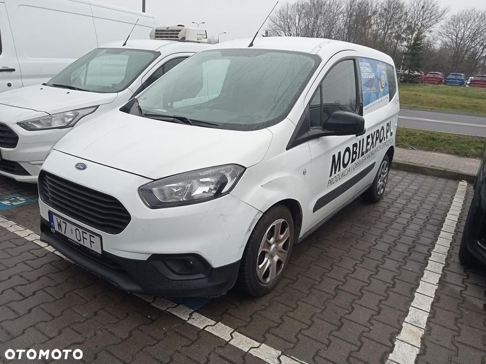 Ford Transit Courier VAT 23% - 16