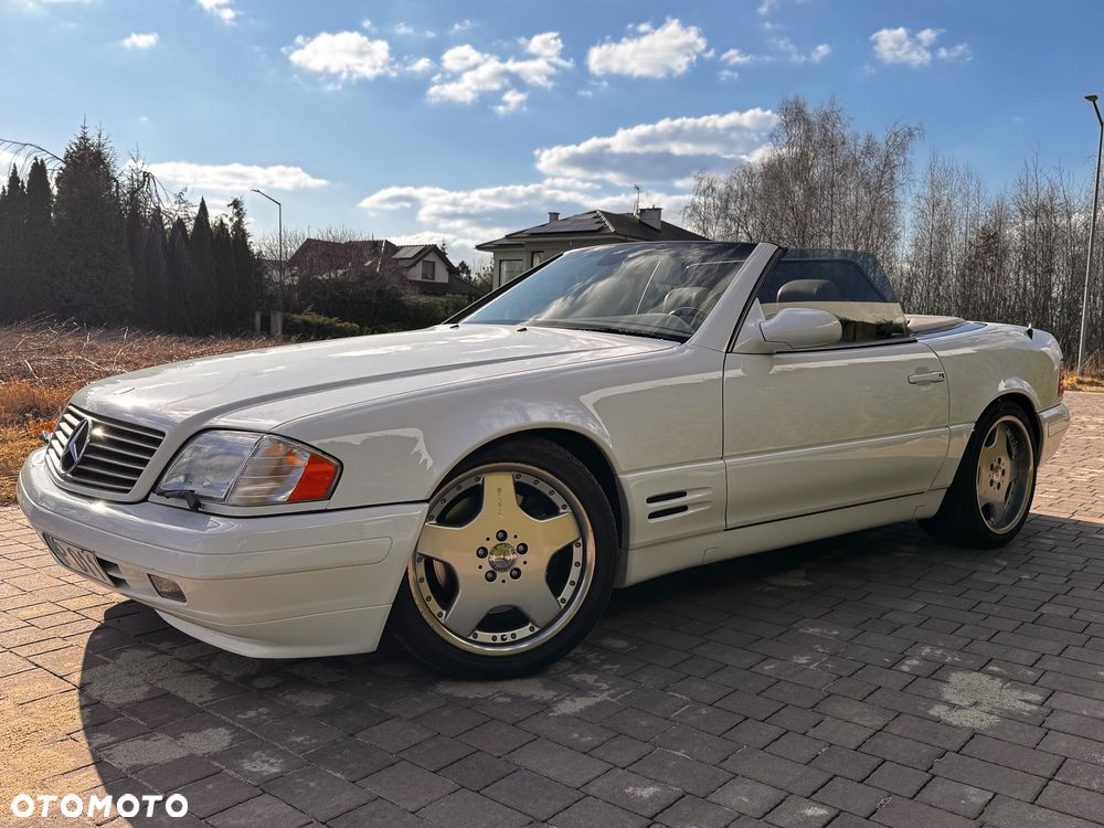 Mercedes-Benz SL - 11