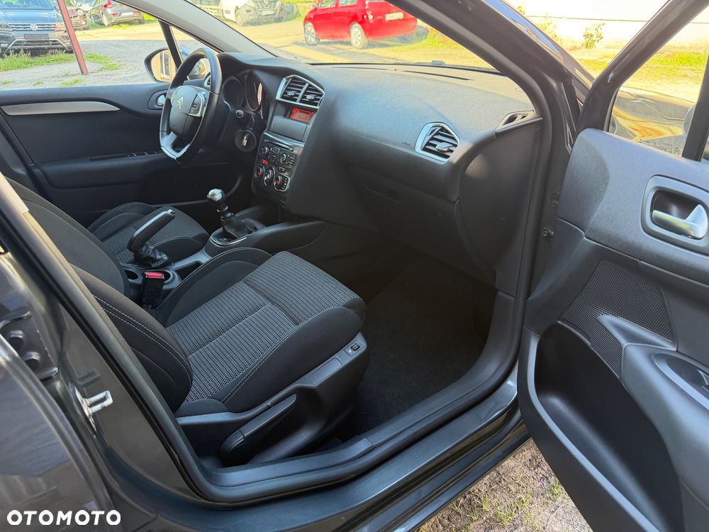 Citroën C4 HDi 115 Selection - 32