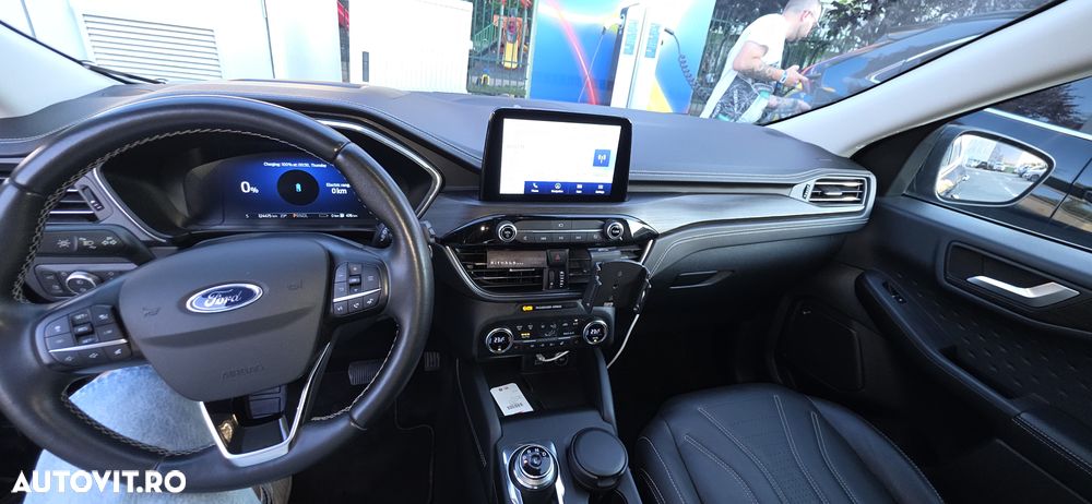 Ford Kuga - 14