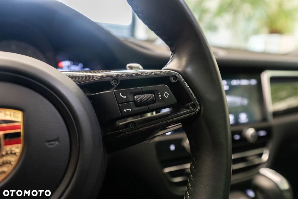 Porsche Macan - 26