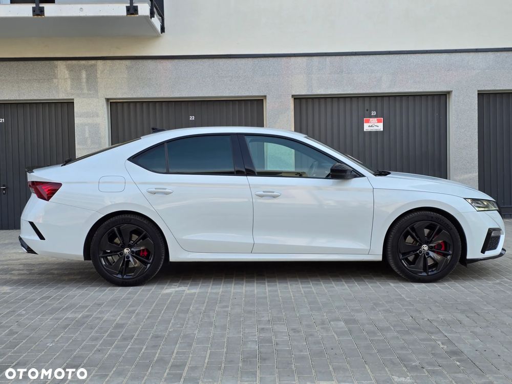 Skoda Octavia 2.0 TSI RS - 7
