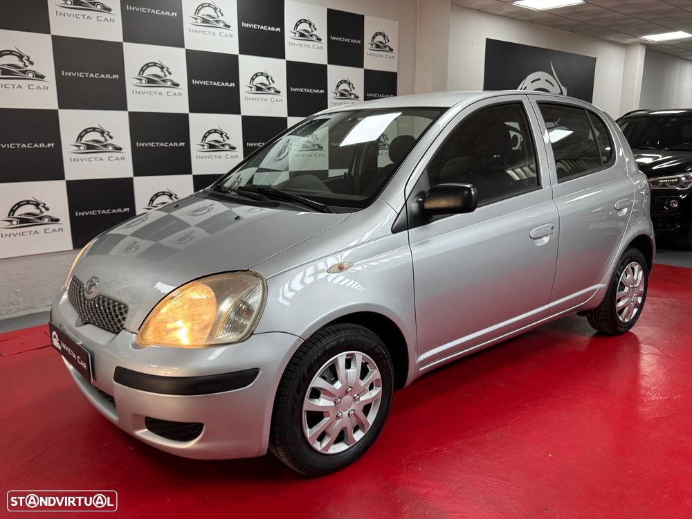 Toyota Yaris 1.0 Sol - 4