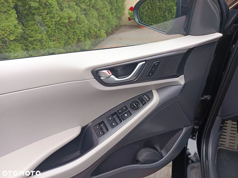 Hyundai IONIQ Plug-in hybrid Platinum - 9