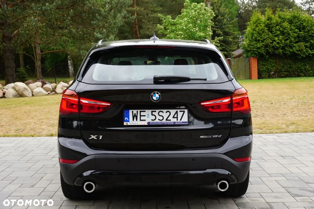 BMW X1 sDrive18d Advantage - 12