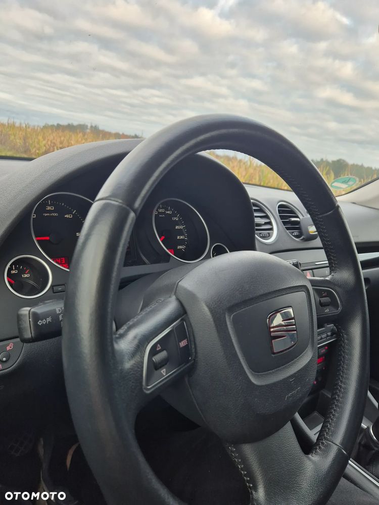 Seat Exeo - 12