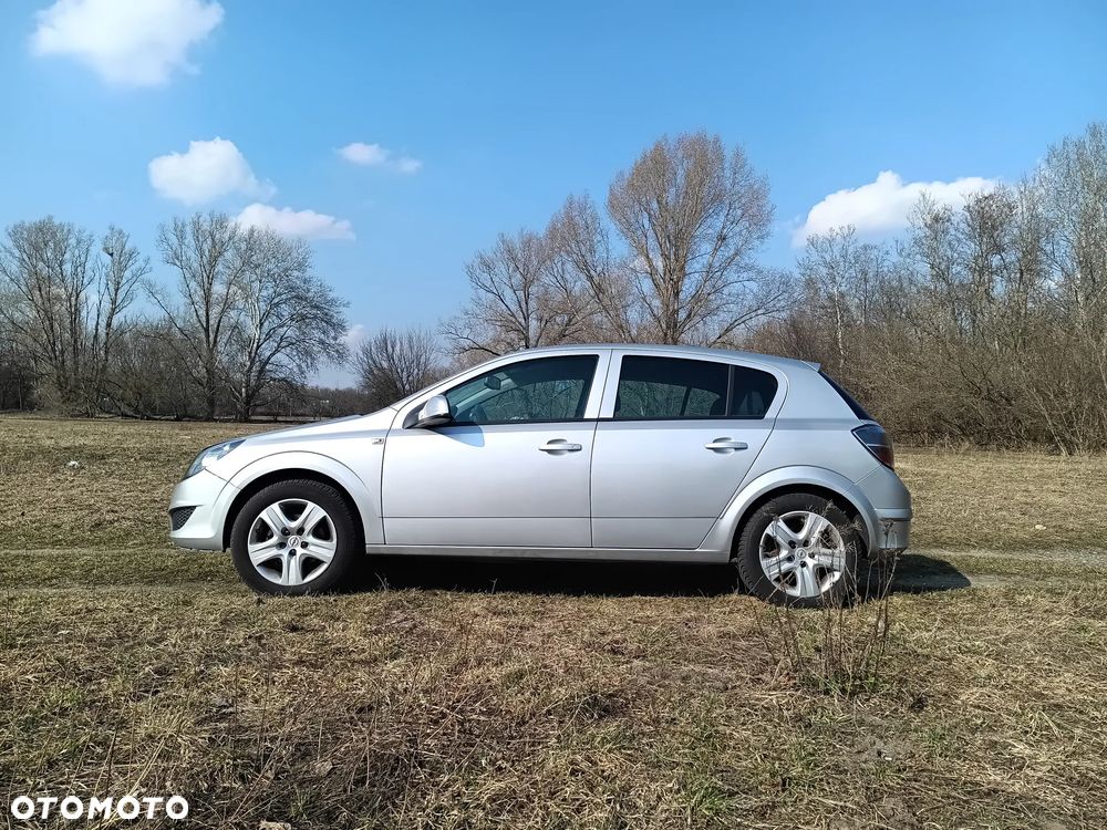 Opel Astra 1.8 Automatik - 4