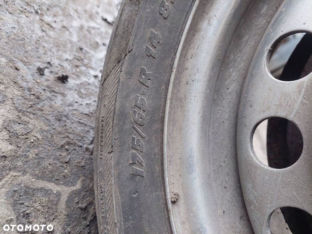 OŚ BELKA ZAWIESZENIA TYŁ + RESORY + KOŁA NA PRZYCZEPKĘ SEAT INCA I - 7