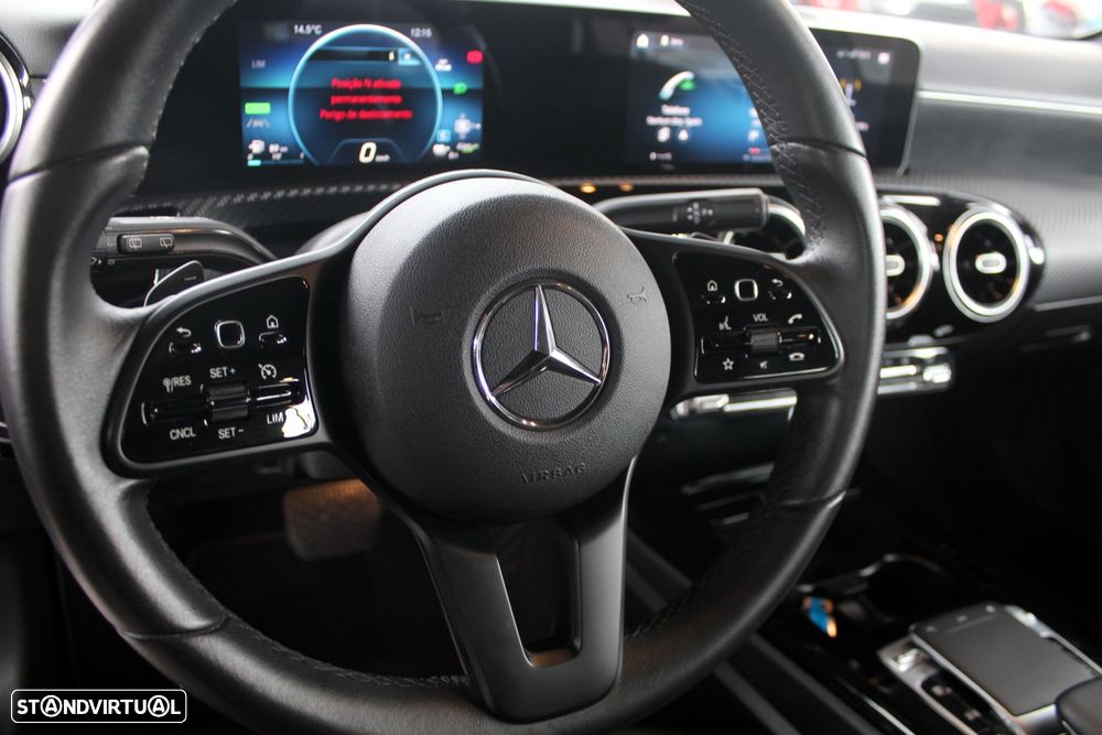 Mercedes-Benz A 250 - 16