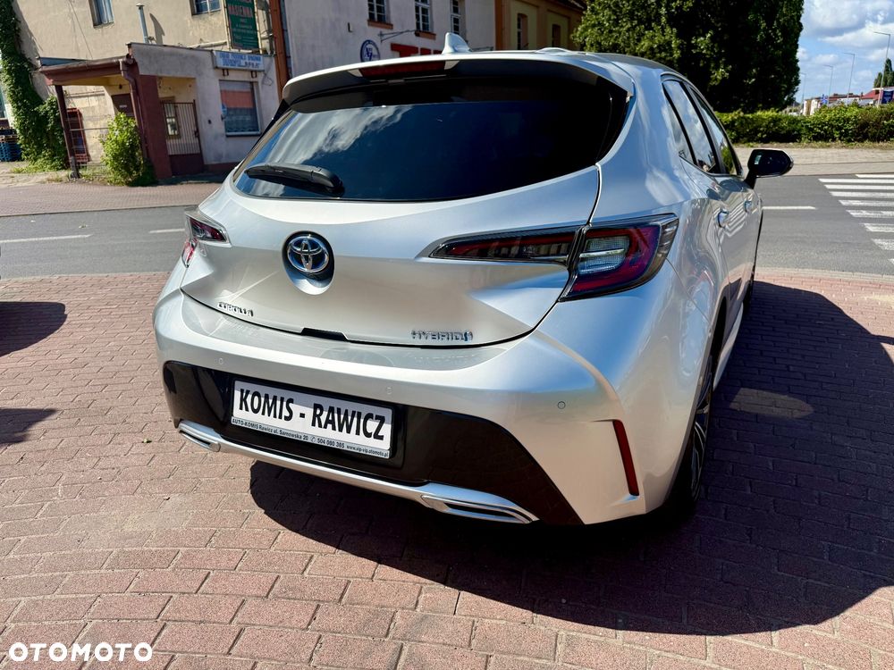 Toyota Corolla 2.0 Lounge - 26
