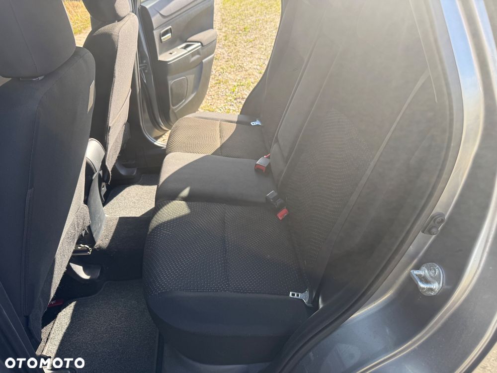 Mitsubishi ASX 2.2 DI-D 4WD Automatik Invite - 12