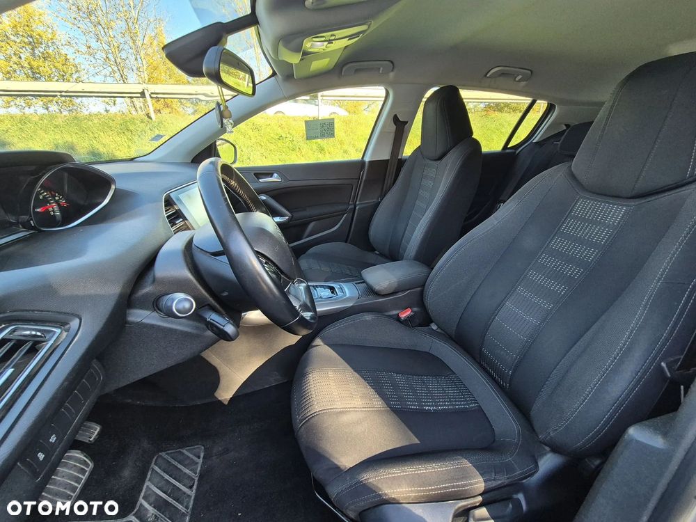 Peugeot 308 PureTech 130 EAT6 Stop & Start Allure - 15