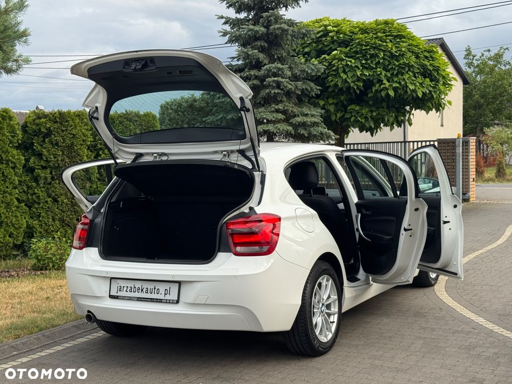 BMW Seria 1 116d - 14