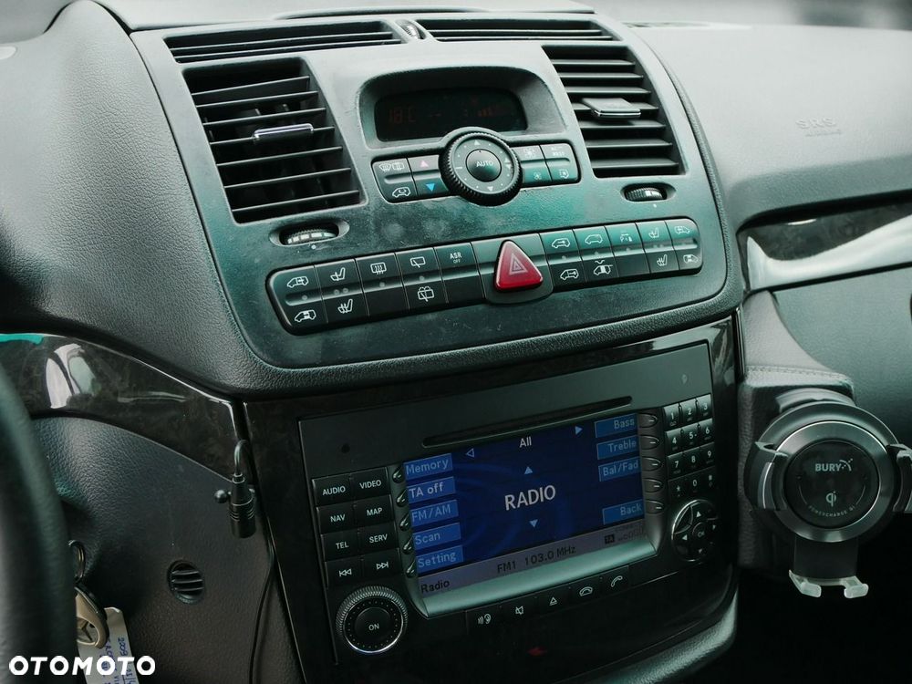 Mercedes-Benz Viano - 6