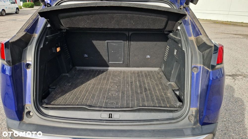 Peugeot 3008 1.5 BlueHDi Allure S&S EAT8 - 7