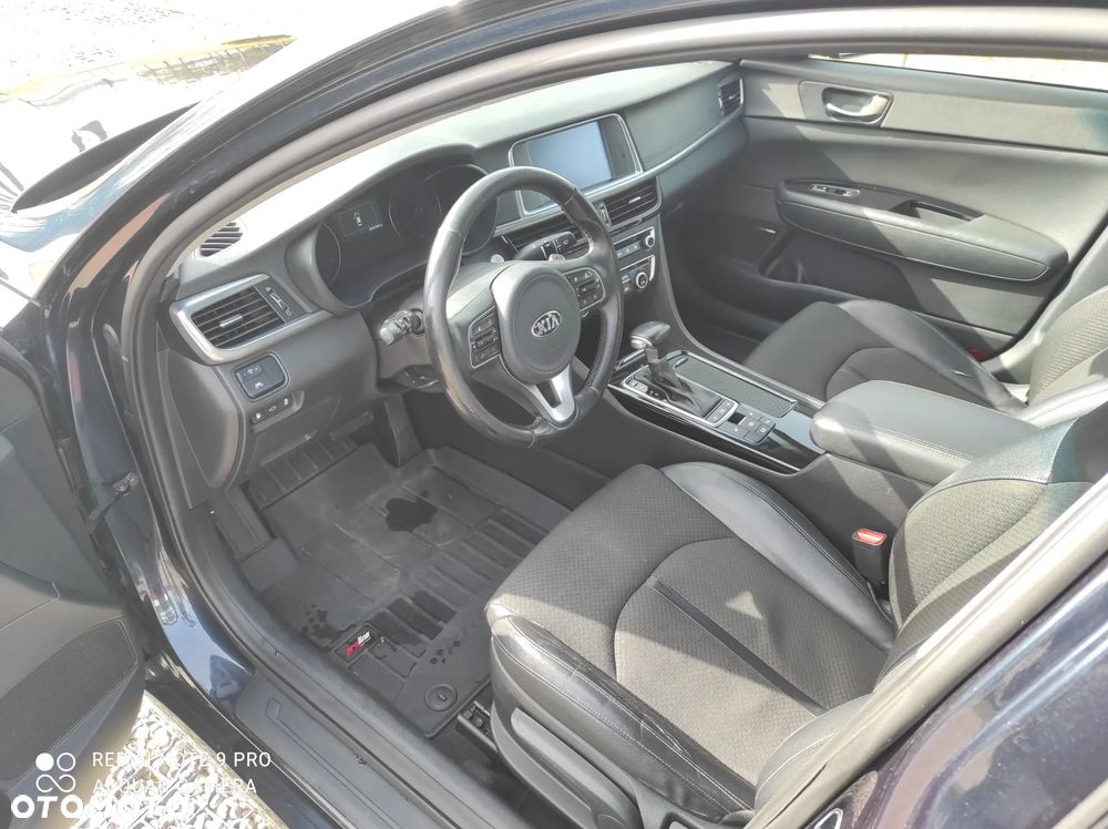 Kia Optima 1.7 CRDI M DCT - 11