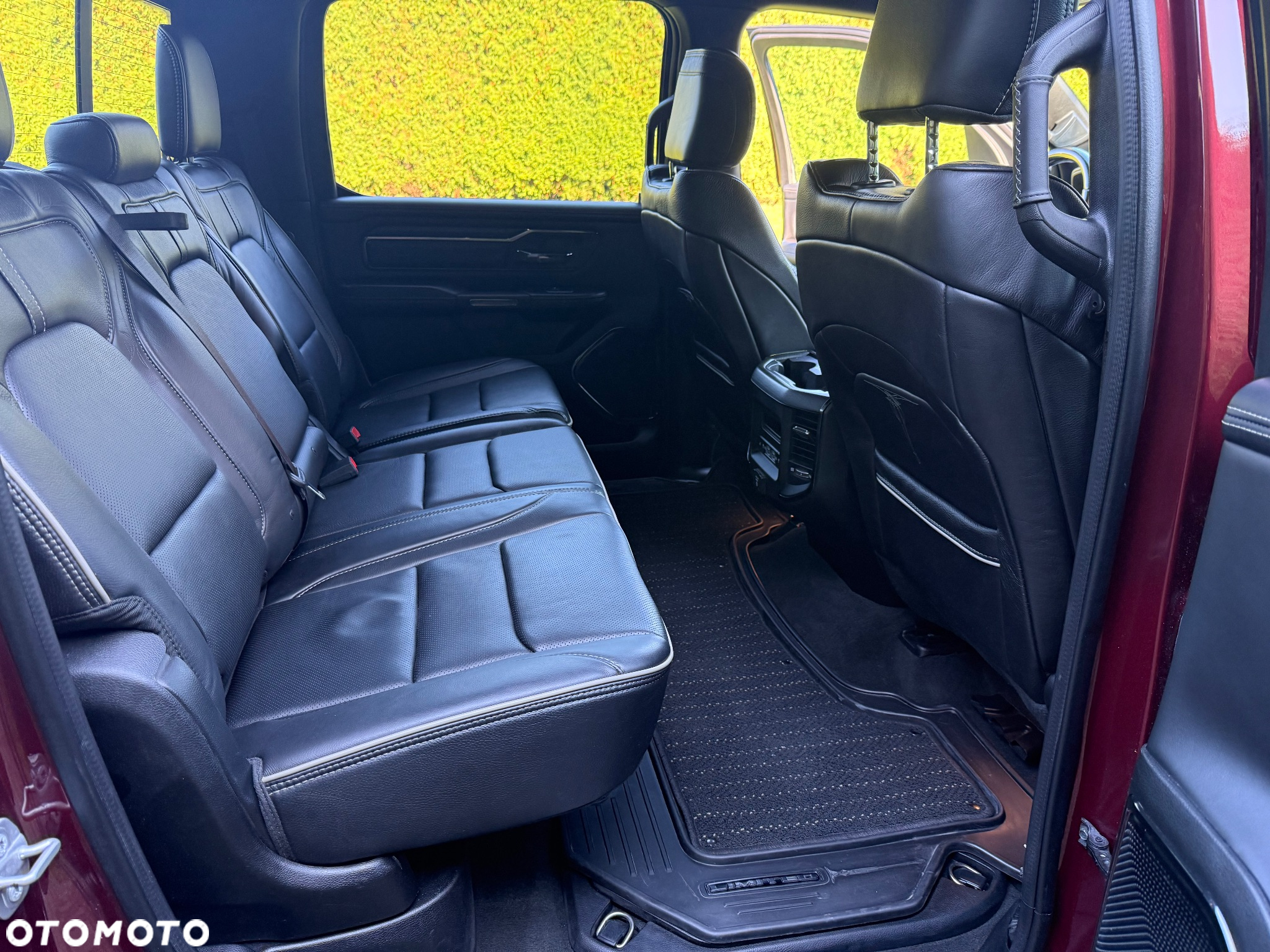 Dodge RAM 1500 5.7 4x4 - 23
