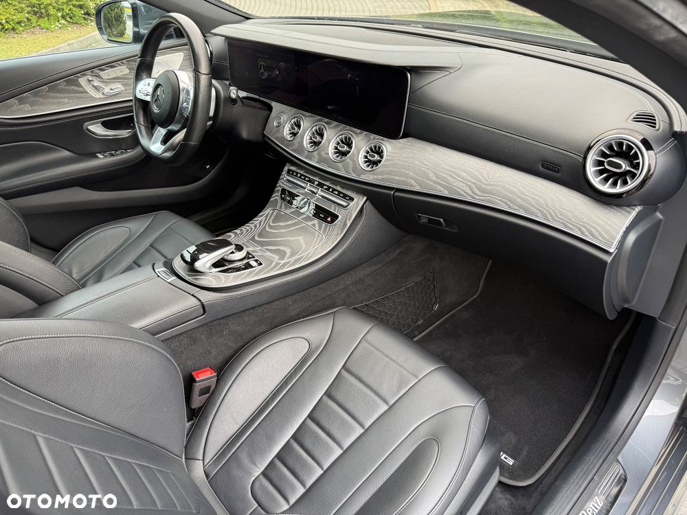 Mercedes-Benz CLS 450 4-Matic AMG - 25