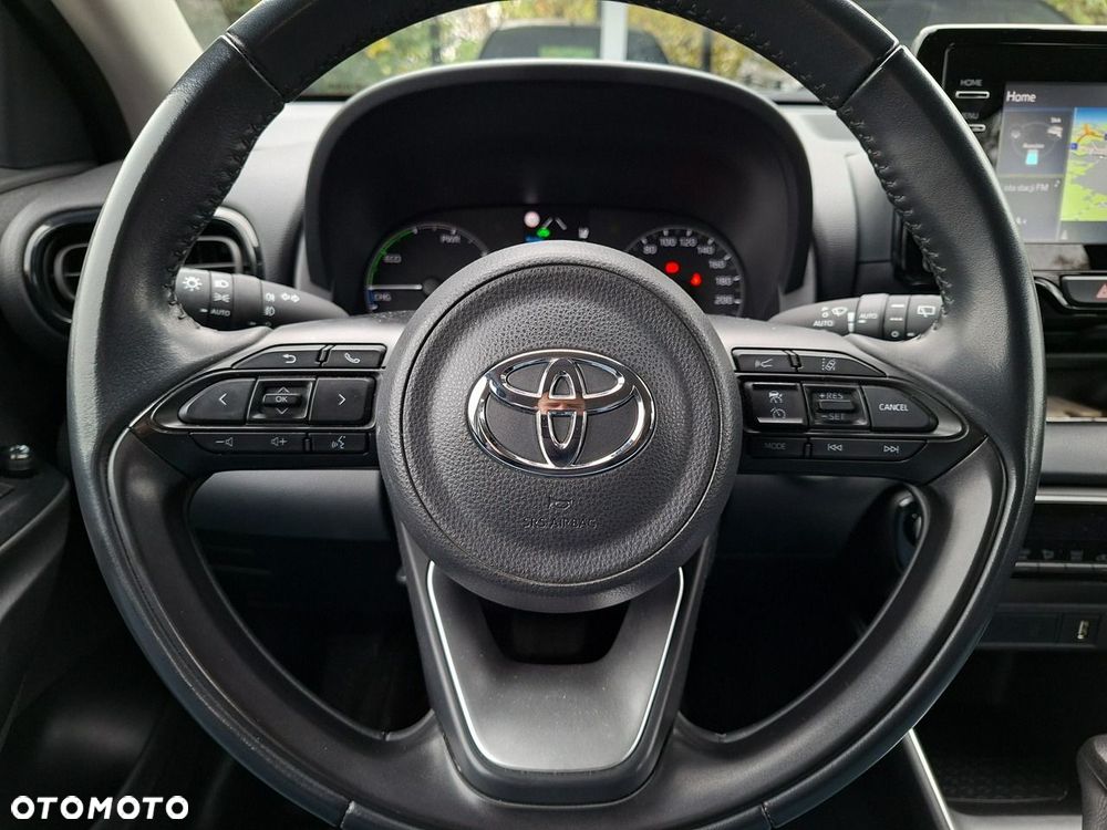 Toyota Yaris - 16