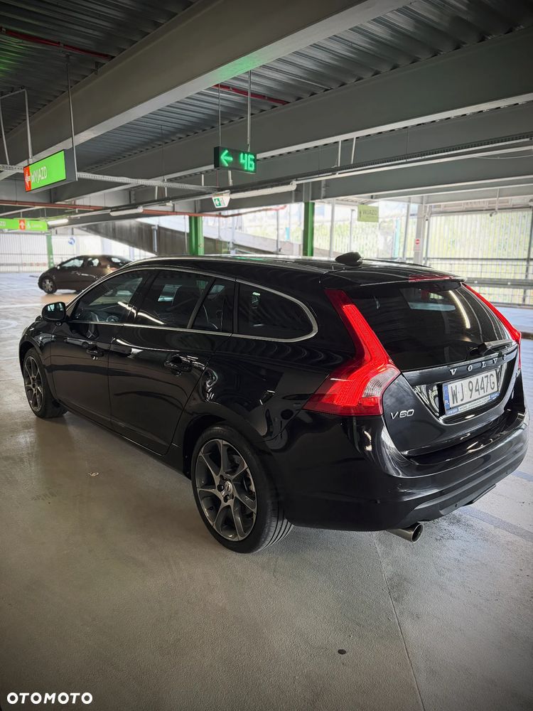 Volvo V60 - 8