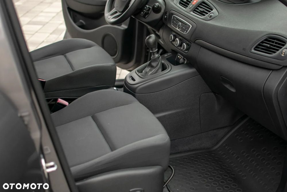 Renault Scenic - 35