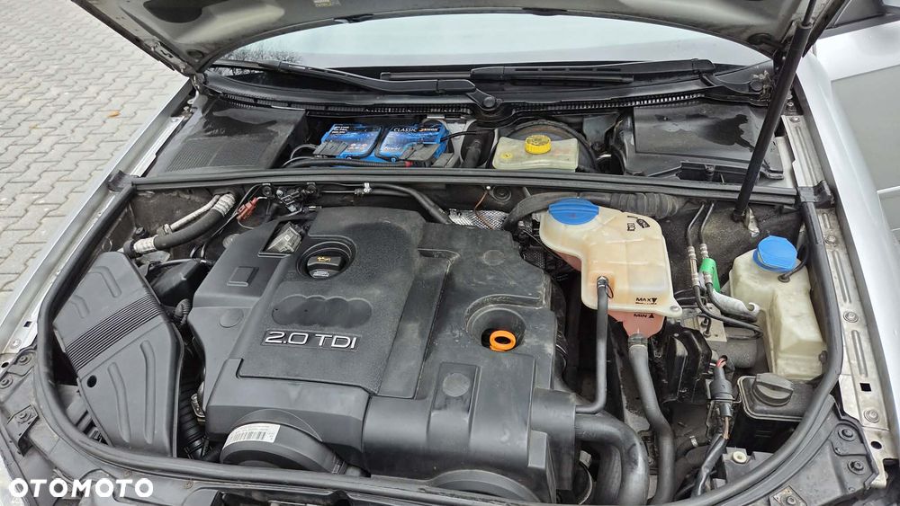 Audi A4 Limousine 2.0 TDI - 12