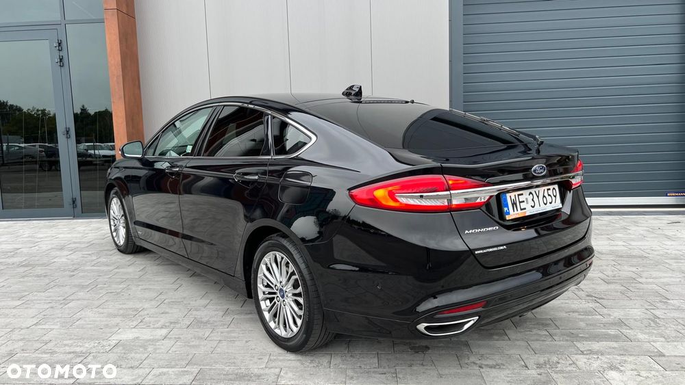 Ford Mondeo - 23