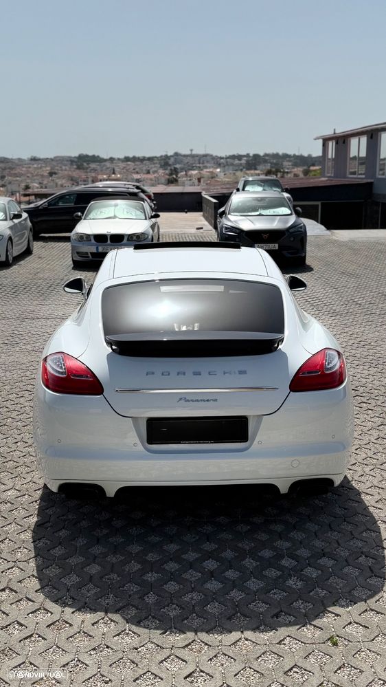 Porsche Panamera 3.0 V6 - 6