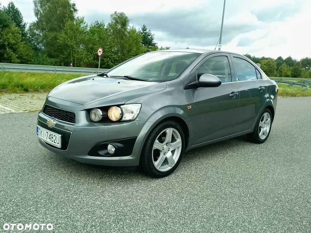 Chevrolet Aveo 1.4 16V LT - 30