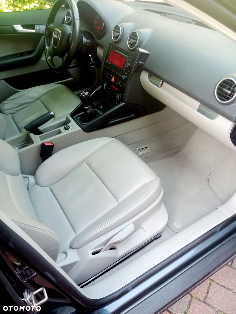 Audi A3 Sportback 1.6 Attraction - 15