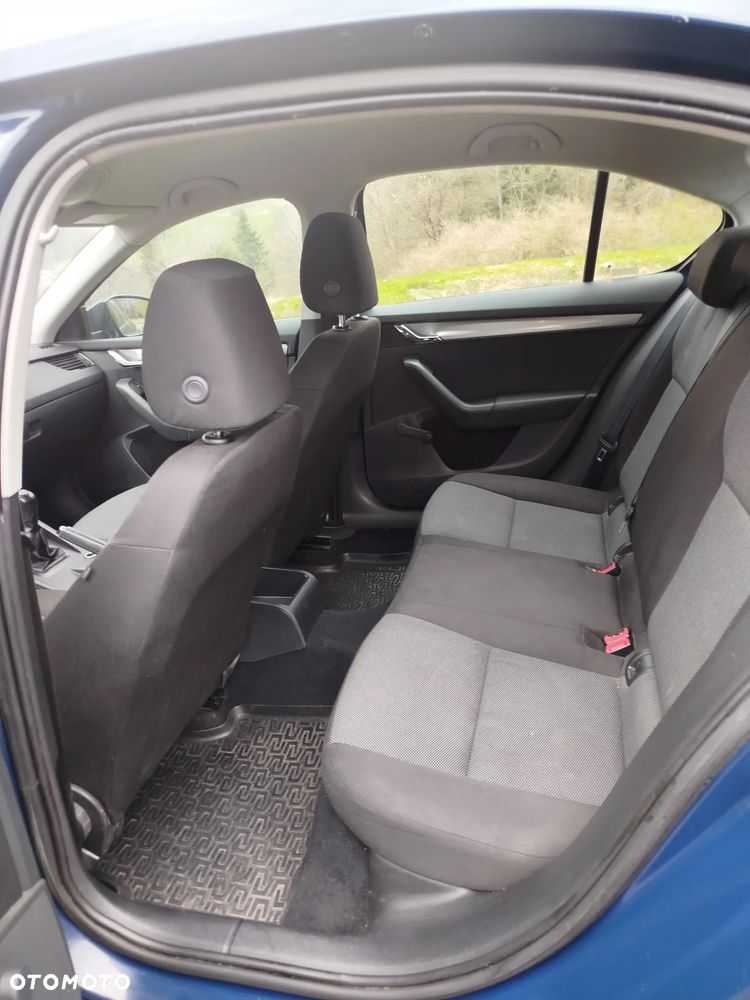 Skoda Octavia 1.6 TDI Classic - 9