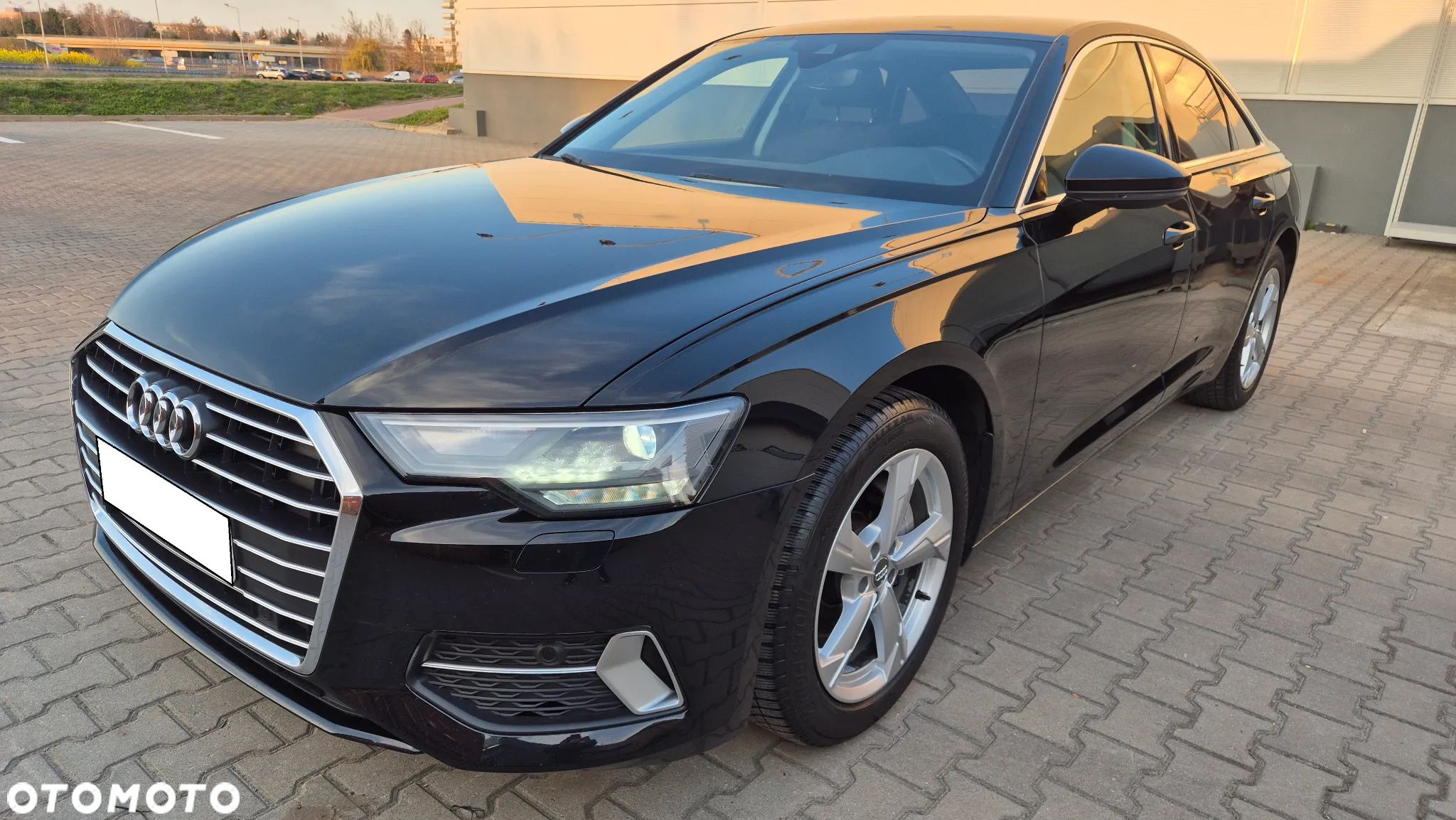 Audi A6 - 1