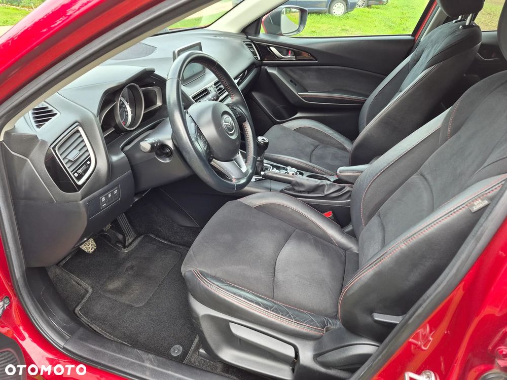 Mazda 3 - 8