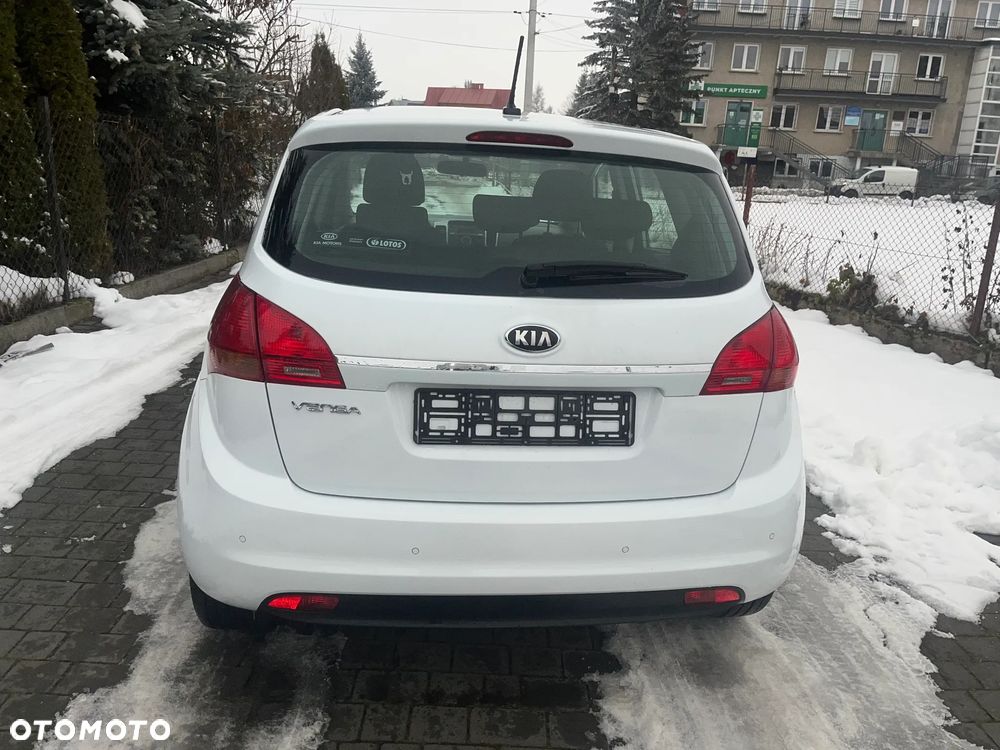Kia Venga 1.4 Business Line - 5