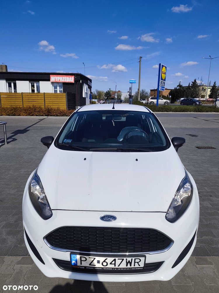 Ford Fiesta - 2
