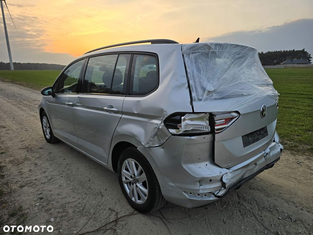 Volkswagen Touran 1.5 TSI EVO Comfortline - 3