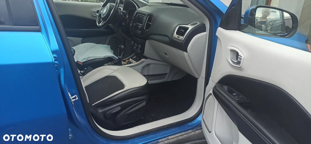 Jeep Compass - 5