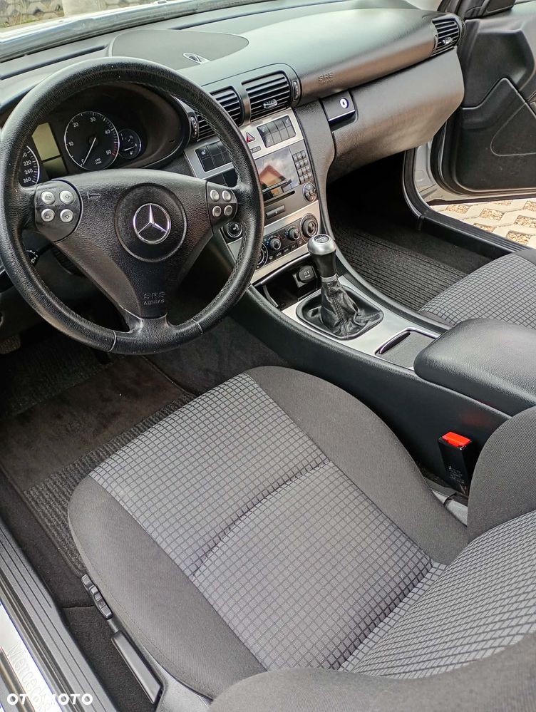 Mercedes-Benz Klasa C - 8