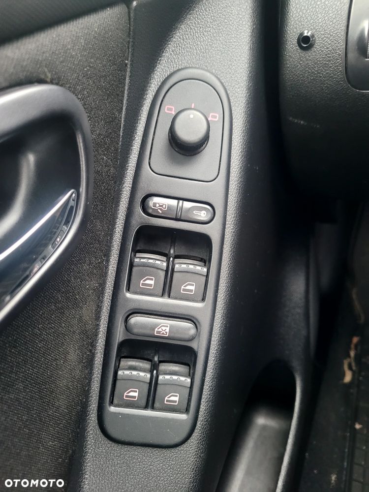 Seat Leon 1.9 TDI Top Sport - 11